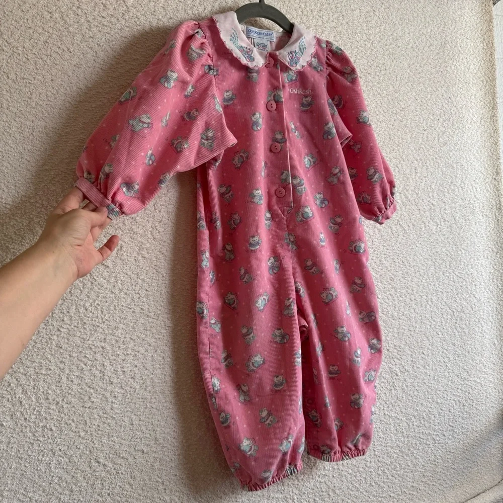 Vintage Osh Kosh B’Gosh Baby Corduroy Pink Sledding‎ Bears Romper 24 months